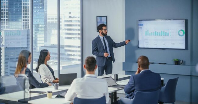 Best Practices for Implementing an Analytics Catalog in Large Organizations