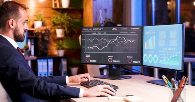 Analytics Catalogs vs. Data Catalogs: What Business Leaders Need to Know