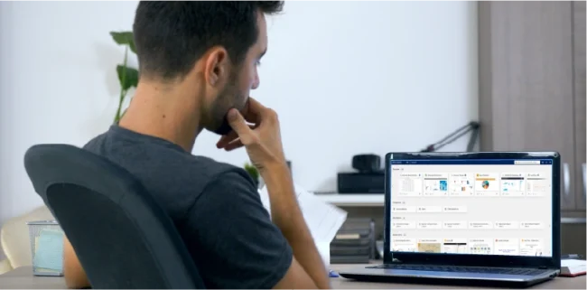 Solving Dashboard Fatigue with Personalized Analytics Discovery
